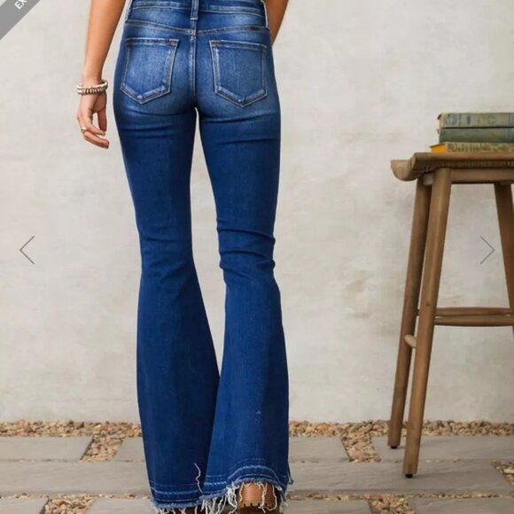 KanCan Signature Mid-Rise Super Flare Stretch Jean - Picture 6 of 7